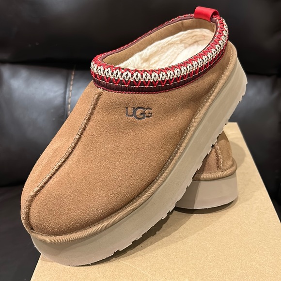 Brand New NWT UGG Tazz Mule Slipper Clog Chestnut Women’s Size 8 - Picture 1 of 4